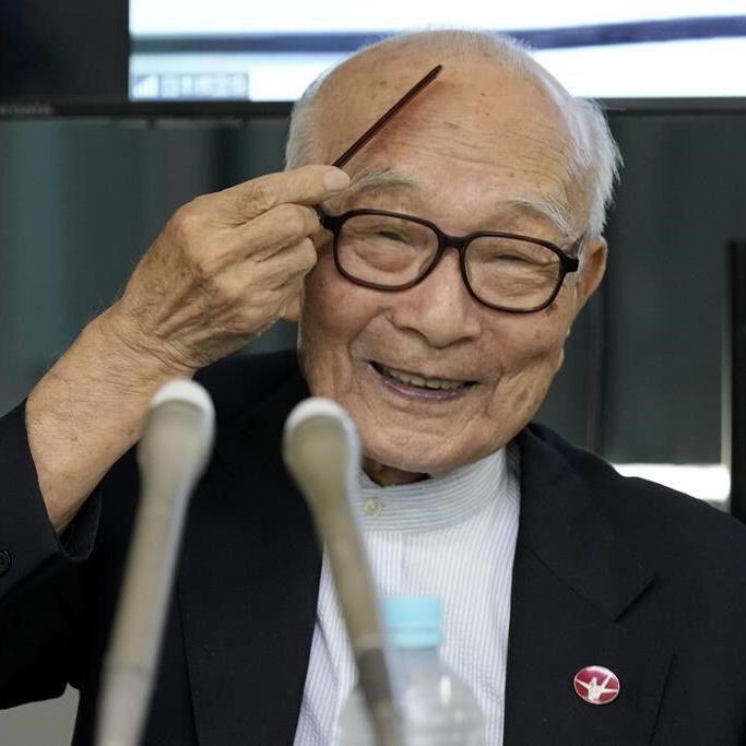 A-bomb survivors use Nobel Peace Prize to share anti-nuke message with the young